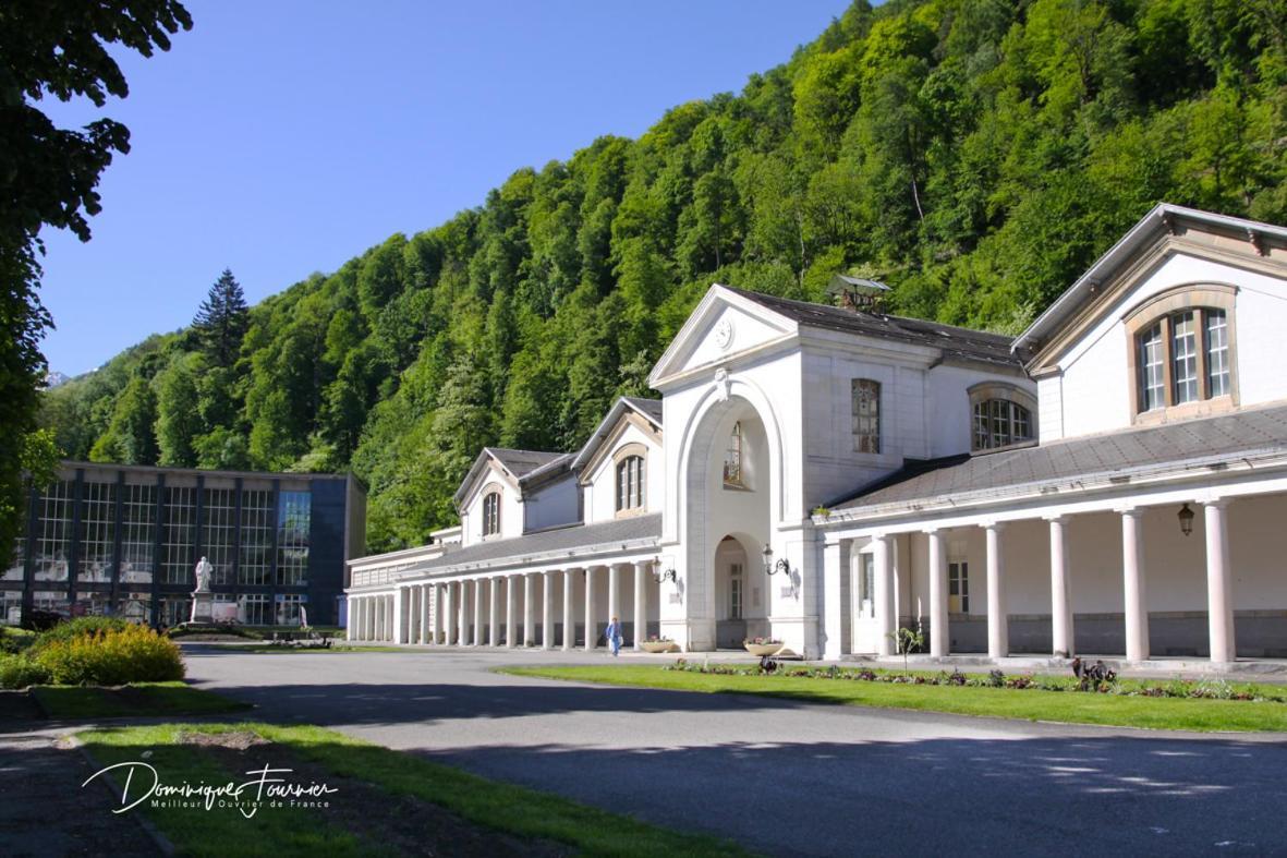 Hotel Des 2 Nations Bagnères-de-Luchon Exterior foto